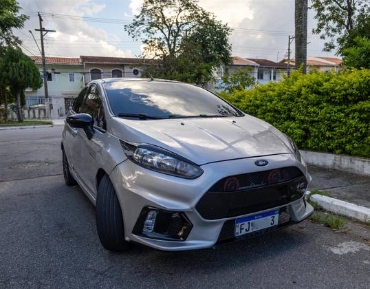 FORD FIESTA 1.6 SE STYLE HATCH 16V FLEX 4P MANUAL